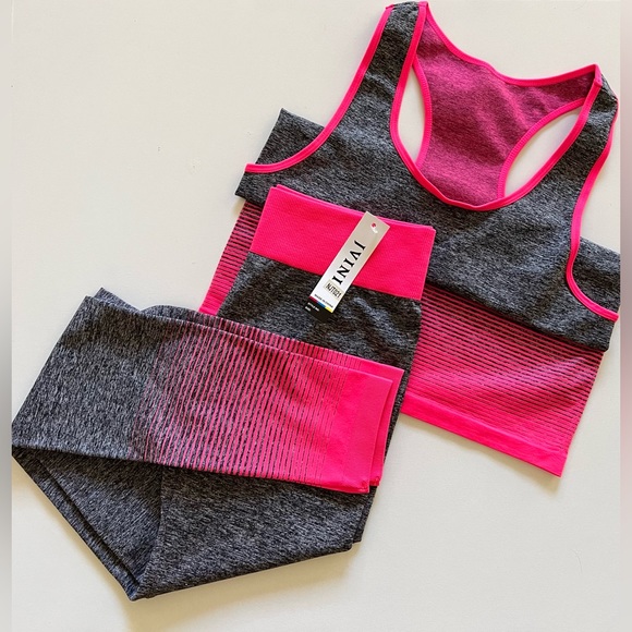 Workout Set (*new with tags) - Picture 1 of 2